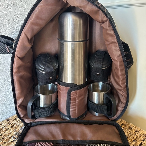 Picnic Time Black Brown Coffee Tea Insulated Travel Backpack - Picture 8 of 10